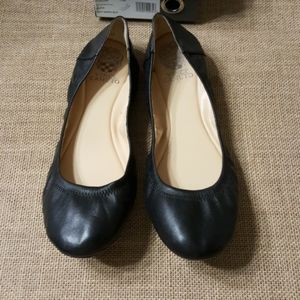 Vince Camuto Shoes (flats)